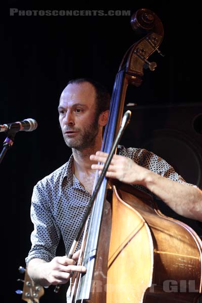 THEE SILVER MT ZION MEMORIAL ORCHESTRA AND TRA-LA-LA BAND - 2012-11-18 - PARIS - La Maroquinerie - 